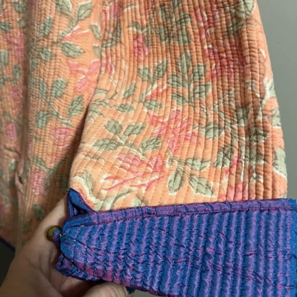 Sam Hilu silk quilted jacket reversible stunning florals fun buttons pockets M - Picture 7 of 8